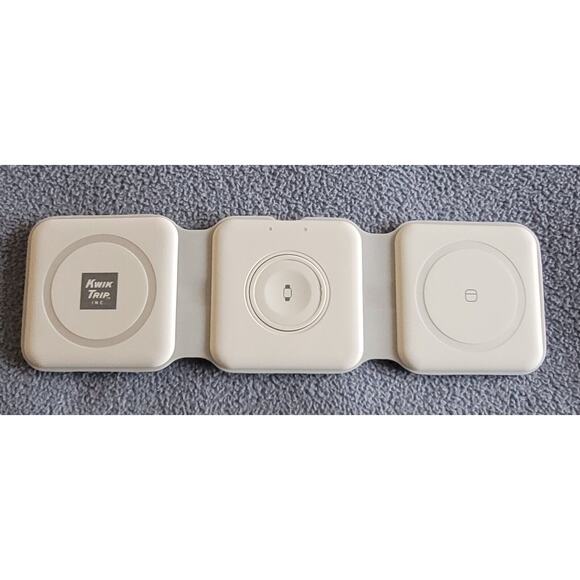 3-in-1 Universal Charging Station Portable/Travel Foldable Magnetic--NEW in box! - Picture 3 of 11